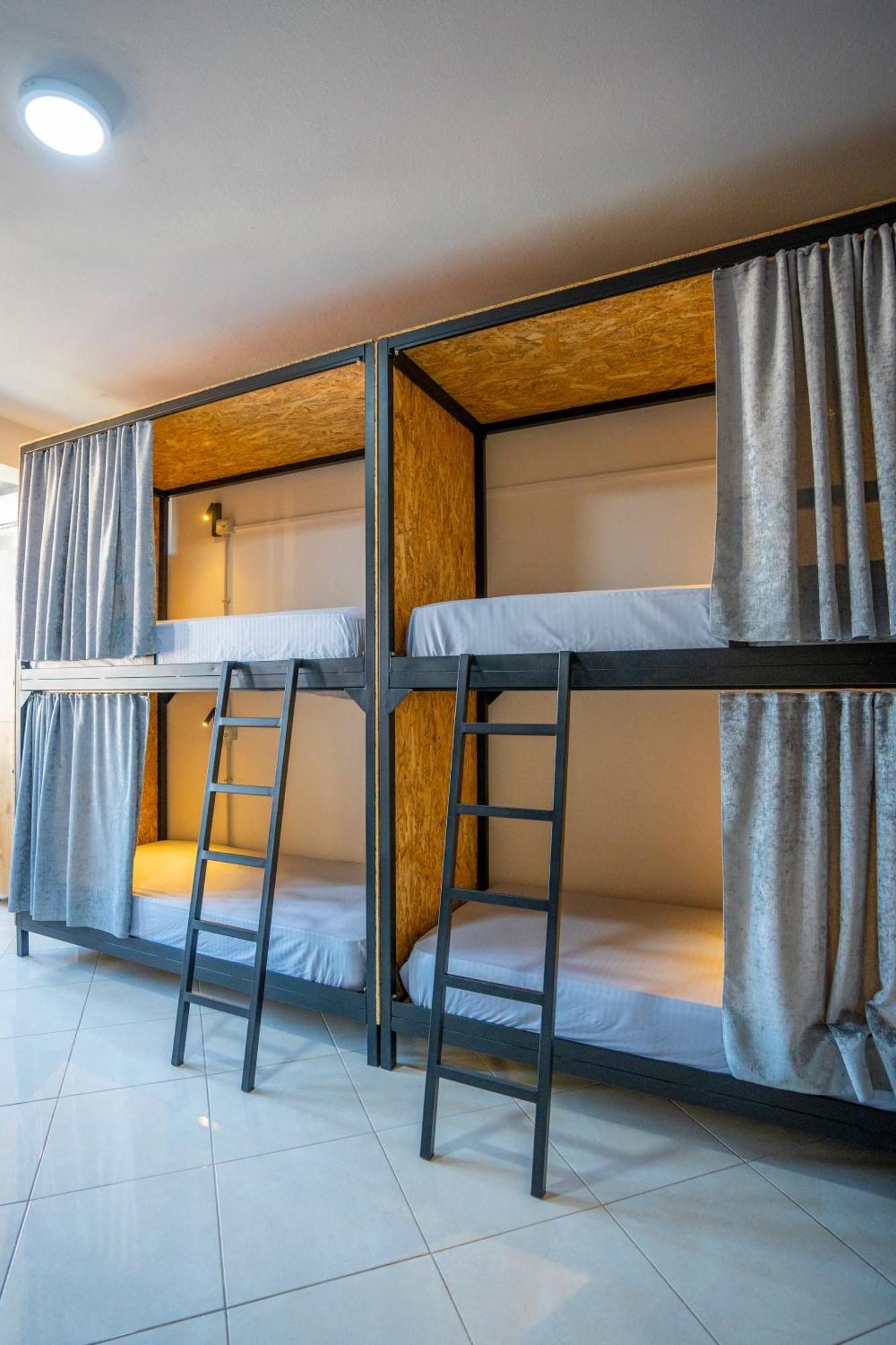 Golden Sleep Hostel Shkodër Extérieur photo